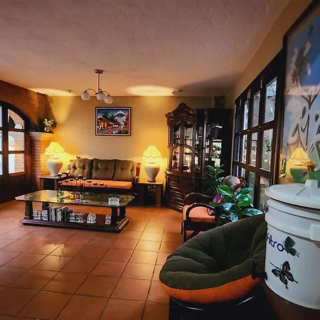 Magnolias Hotel